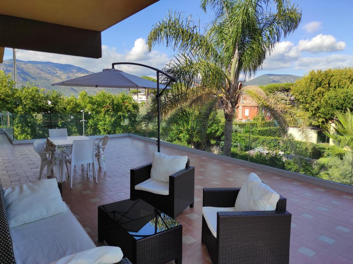 Stella Di Mare Villa Terracina Exterior photo