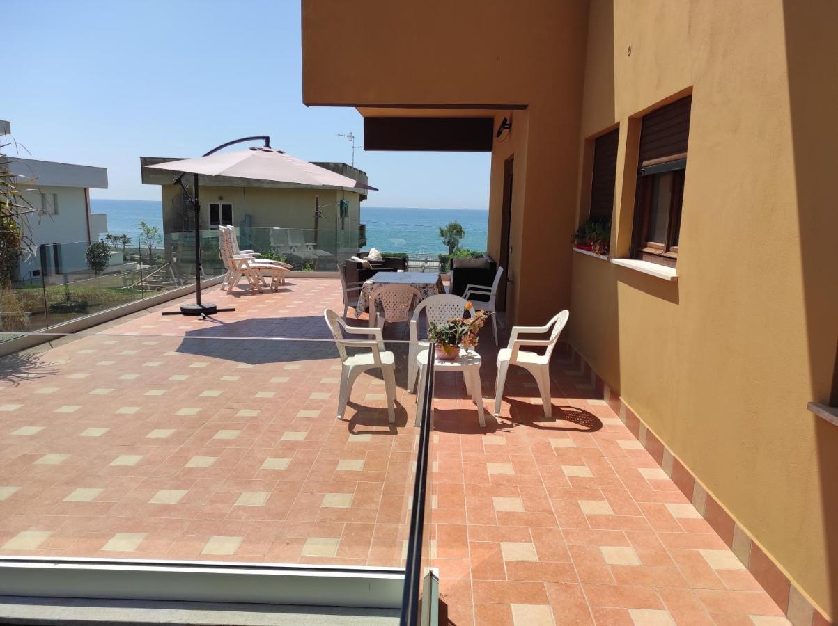 Stella Di Mare Villa Terracina Exterior photo